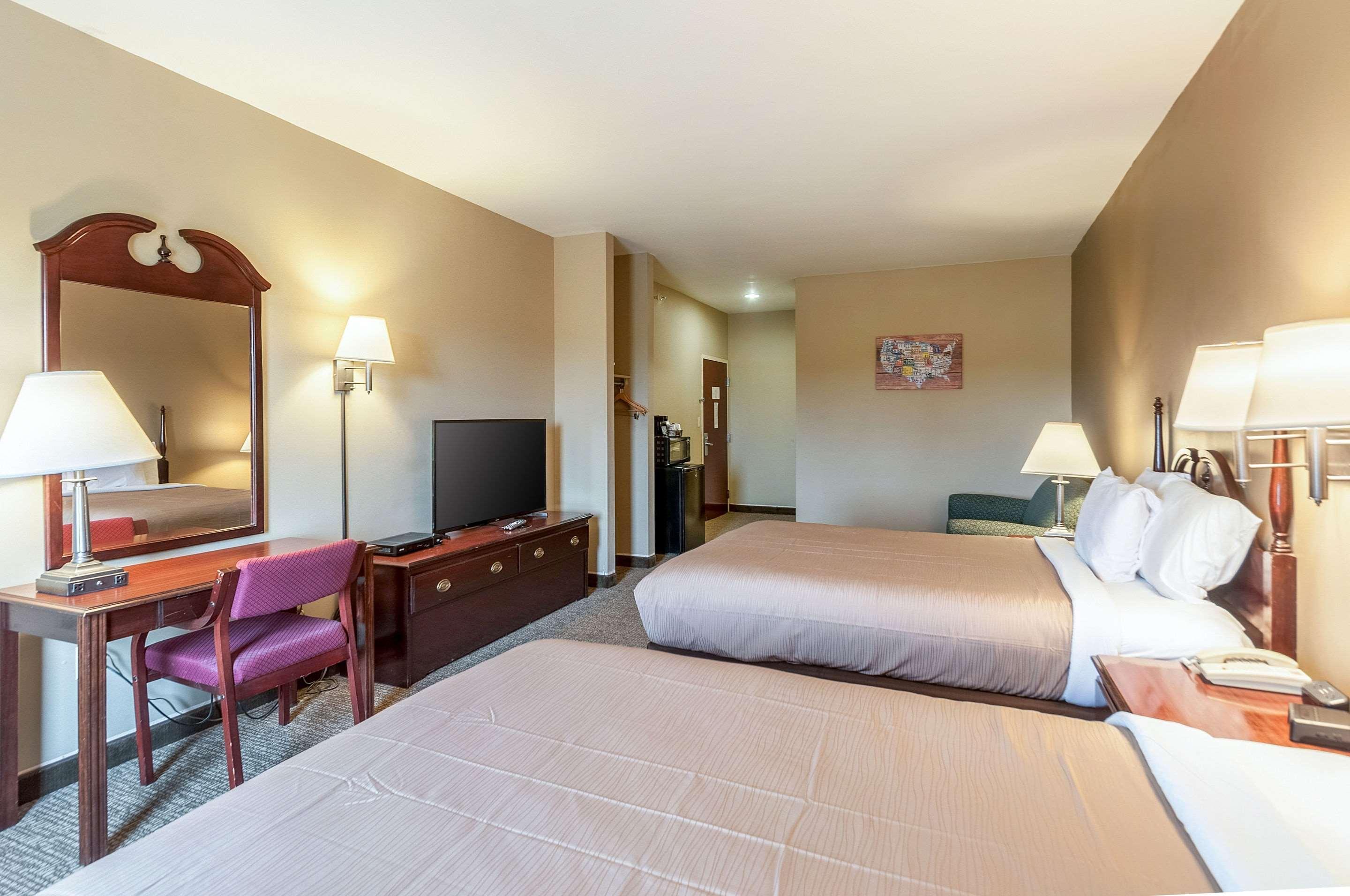 Econo Lodge Inn & Suites Middletown Εξωτερικό φωτογραφία